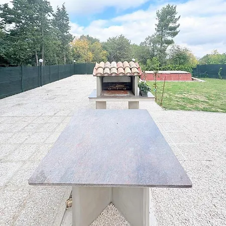 Casa Di Patrizia * Avenale